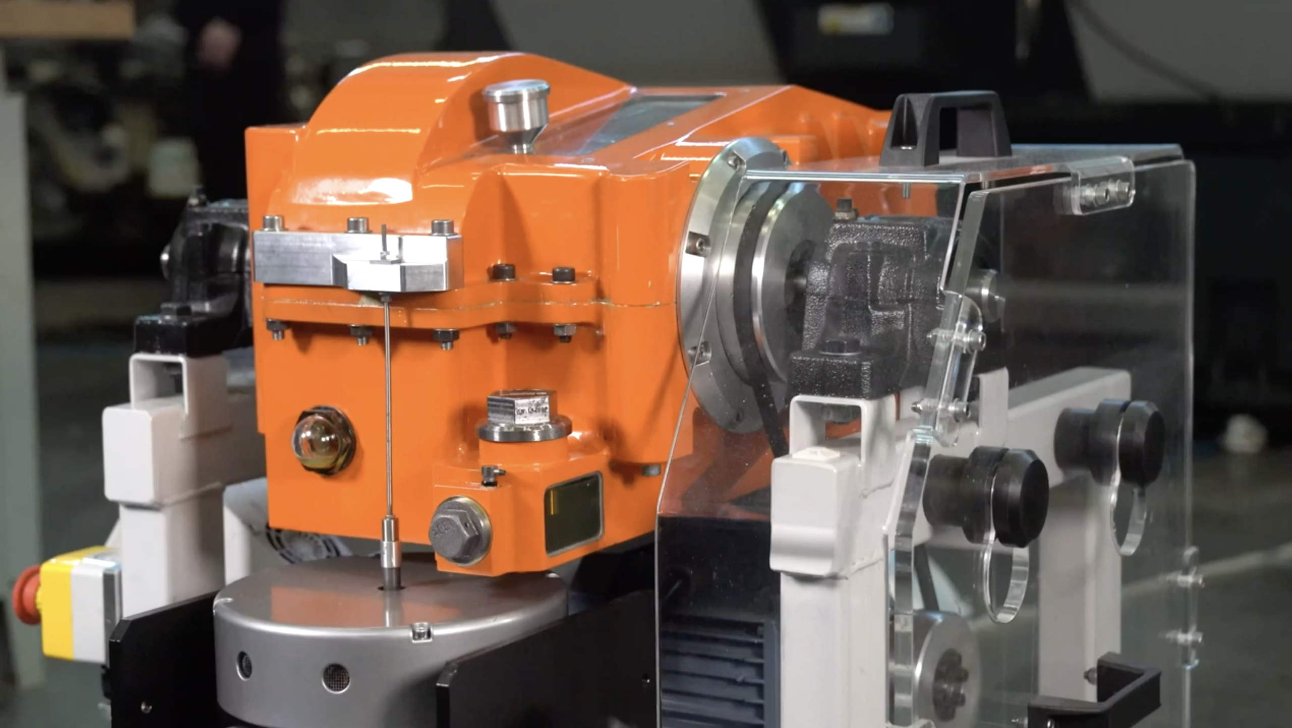 Smart Oil Plug testing